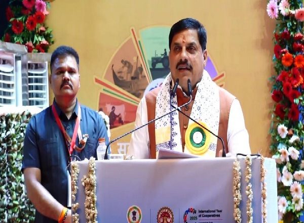 India News | Madhya Pradesh Aims to Boost Milk Production by 20%, Says Chief Minister Mohan Yadav