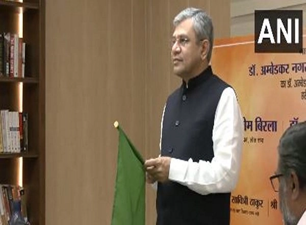 India News | Minister Ashwini Vaishnaw Flags off Train from Dr Ambedkar Nagar to New Delhi Ahead of Ambedkar Jayanti