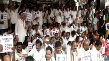 India News | Congress Holds Protest Outside ED Office in Telangana over Chargesheet Against Gandhi Family in National Herald Case