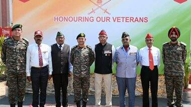 India News | COAS General Upendra Dwivedi Reviews Operational Preparedness of Sudarshan Chakra Corps, Honours Veterans
