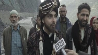 Ramban Flash Floods: Determined Groom Walks 7 Km With Family to Reach Wedding Venue as NH-44 Blocked Due to Heavy Rains and Landslides