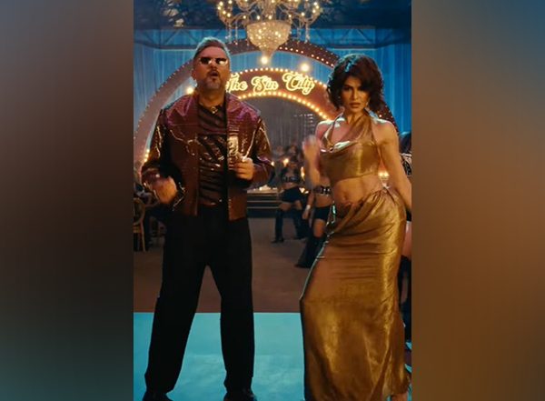 Yo Yo Honey Singh’s Song ‘Money Money’ From Ajay Devgn-Starrer ‘Raid 2’ Out Now (Watch Video)
