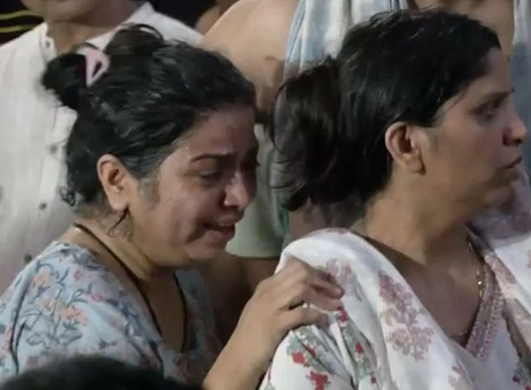 India News | Families of Victims of Pahalgam Terror Attack Mourn Their Loss, Urge Government to Take Strong Action Against Perpetrators