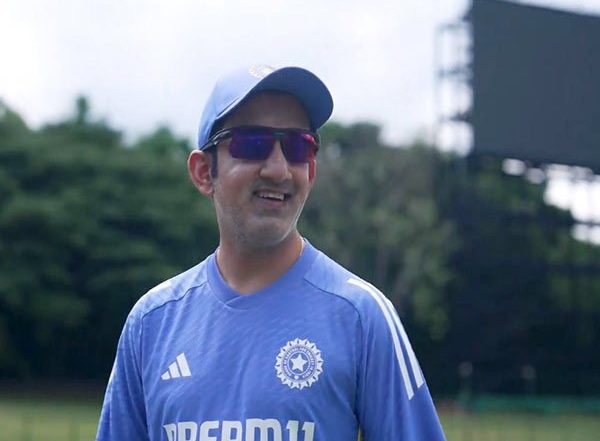 Sports News | India Head Coach Gautam Gambhir Approaches Police over Death Threat from 'ISIS Kashmir'