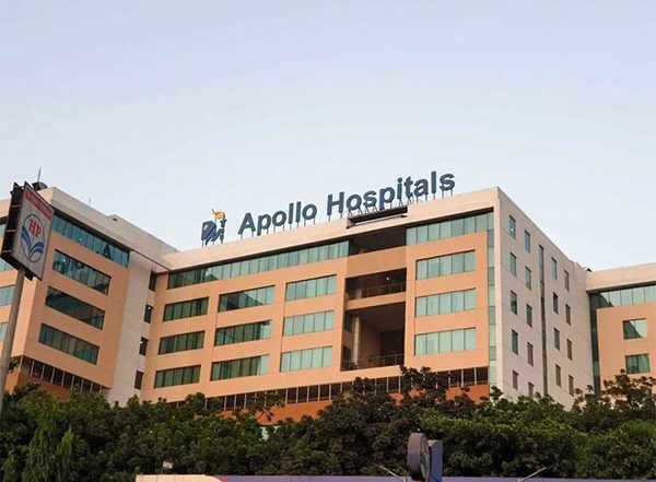 Business News | Apollo Hospitals Navi Mumbai Saves 24-Year-Old Woman and 55-Year-Old Man with Lifesaving Cardiac Intervention in Two High-Stakes Emergencies