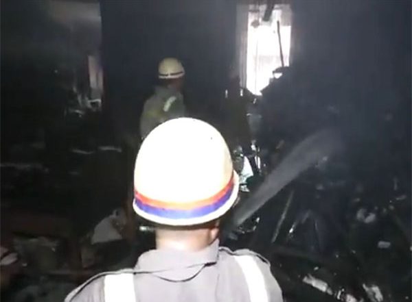 Prayagraj Fire: Blaze Erupts at Directorate of Education Office on Sarojini Naidu Marg, No Casualties Reported (Watch Video)
