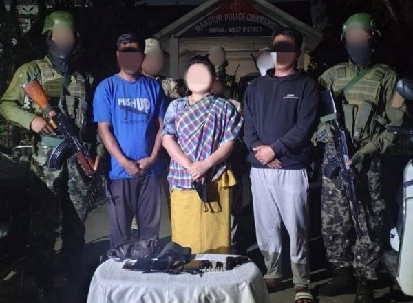 India News | Manipur: Army, Assam Rifles Arrest 16 Insurgents, Seize Large Cache of Arms and Ammunition