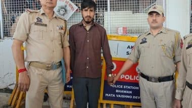 India News | Man Arrested for Allegedly Impersonating as Registered Porter at Vaishno Devi