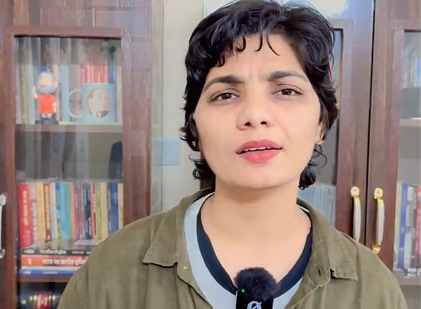 India News | Sedition Case Filed Against Folk Singer Neha Singh Rathore