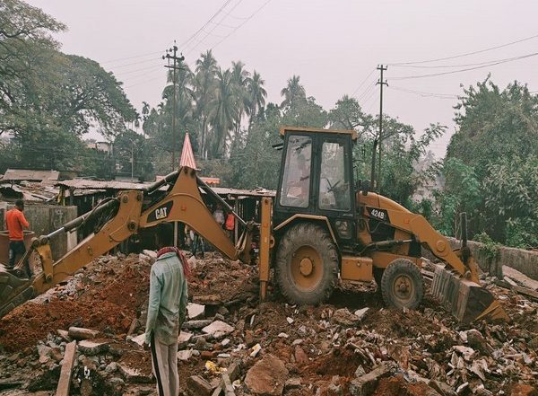 India News | UP Government Takes Action Against Illegal Encroachments Along India-Nepal Border