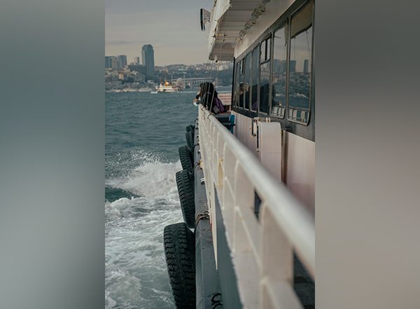 World News | Several Injured After Florida Ferry Collides with Another Boat, Police Say