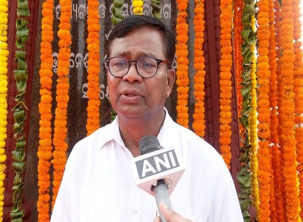 India News | Congress Pays Tribute to Founder of Odisha, Madhusudhan Das