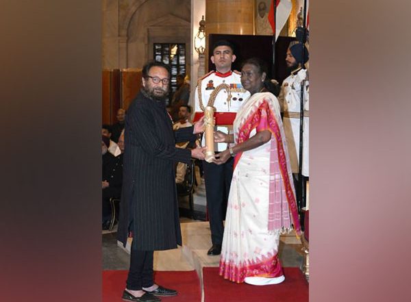 Entertainment News | President Murmu Confers Padma Bhushan to Filmmaker Shekhar Kapur