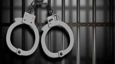 World News | Chinese Authorities Detain Man for Displaying Pro-democracy Banners in Chengdu