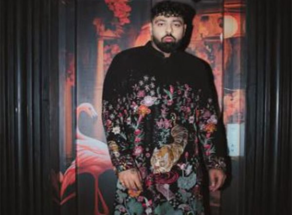 Entertainment News | Badshah Surprises Fans with His Groovy Dance Moves in New Song 'Galiyon Ke Ghalib'
