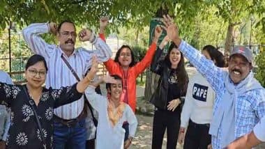 India News | Despite Attack in Pahalgam, Tourists Visit Kashmir; Locals Say Situation is Peaceful and Secure