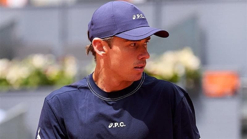 Alex de Minaur Progresses to Round of 16 of Madrid Open 2025; Defeats Dennis Shapovalov in Second Round to Enter Pre-Quarterfinal