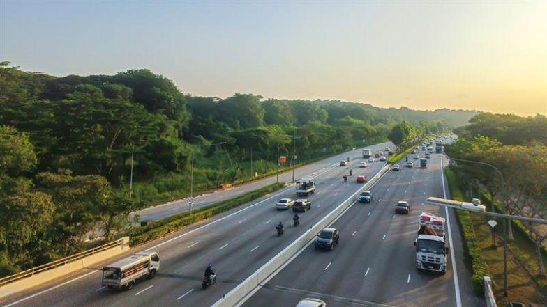 Lucknow-Kanpur Expressway Launch Date, Toll Rates, Speed Limit and All You Need To Know About UP&rsquo;s Newest 63-km Six-Lane Corridor