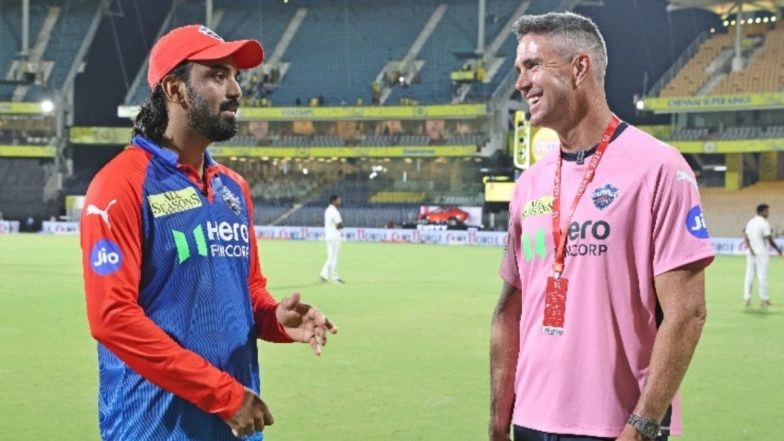 KL Rahul Engages In Fun Banter With Kevin Pietersen, Hilariously Reminds Delhi Capitals Mentor of His Old ‘Paint on a Wall Dry’ Post (Watch Video)
