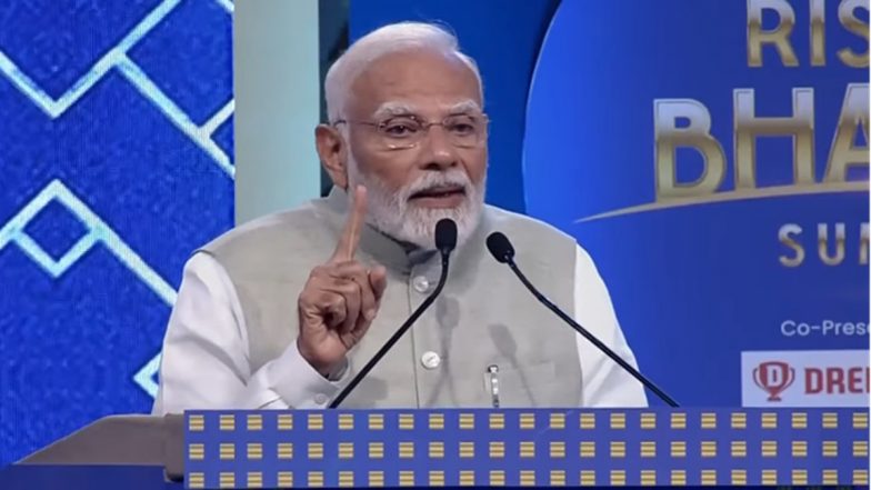 PM Narendra Modi Flays Opposition for Appeasement Politics, Says Waqf Amendment Act a Step Towards Social Justice
