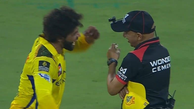 Watch Ravindra Jadeja Jokingly Celebrate in the Umpire슬롯사이트s Face After Dismissing Ayush Badoni During LSG vs CSK IPL 2025 Match