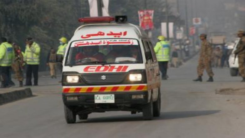 Pakistan Road Accident: 10 Killed in Van-Trailer Collision in Khyber Pakhtunkhwa