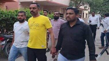 Maharashtra: Pune Police Parade Gangster Tipu Pathan in Pune, Video Goes Viral