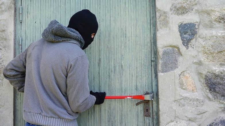 &lsquo;We Robbed You Before Too&rsquo;: Masked Gang Loots INR 3.15 Crore From Kurukshetra Advocate&rsquo;s House