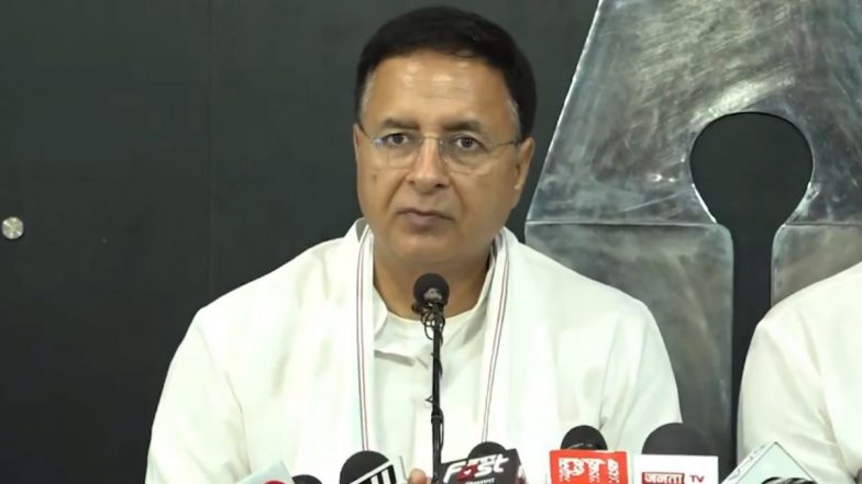 Congress’s Randeep Surjewala Slams Centre, Punjab and Haryana CMs; Says ‘Despite Water Shortage, Bhagwant Mann and Nayab Saini Busy Writing Love Letters to Each Other on Matter’ (Watch Video)