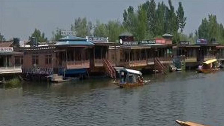 J&K Weather Forecast and Update: Kashmir Valley Faces Unseasonal Heatwave As Temperatures Soar, Residents Urged To Take Precautions
