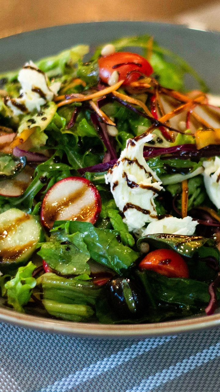 Best Summer Salads: Refreshing Salad Recipes To Beat the Heat