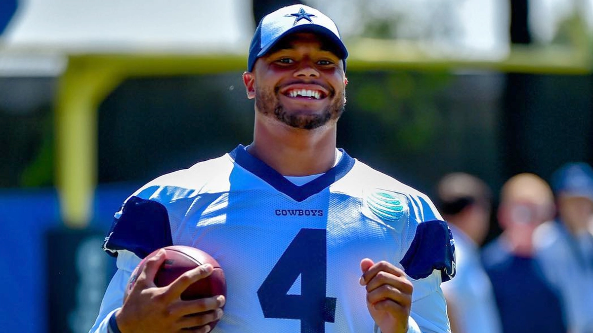 American football quarterback Dak Prescott made a strong showing in 2025 with total earnings reaching $137 million.