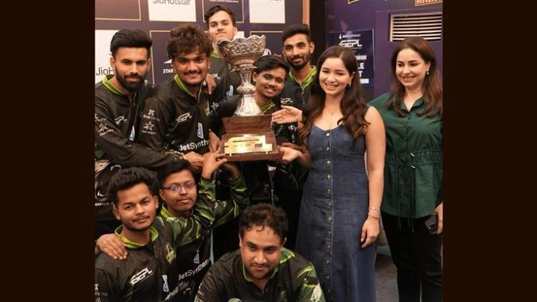 Mumbai Grizzlies Owner Sara Tendulkar Celebrates Team’s First Runner-Up Finish at GEPL Season 2, Chennai Falcons Win Global e-Cricket Premier League Trophy (View Pics)