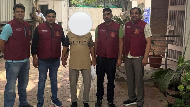 ‘Doctor Death’ Arrested: Devendra Sharma, Convicted Serial Killer Who Dumped Victims’ Bodies in Crocodile-Infested Rivers, Nabbed in Rajasthan (See Pics and Video)