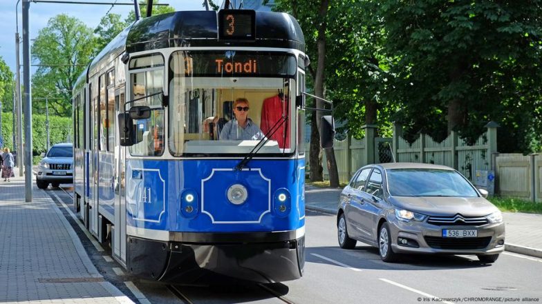 Can Public Transport Ever Replace Cars?