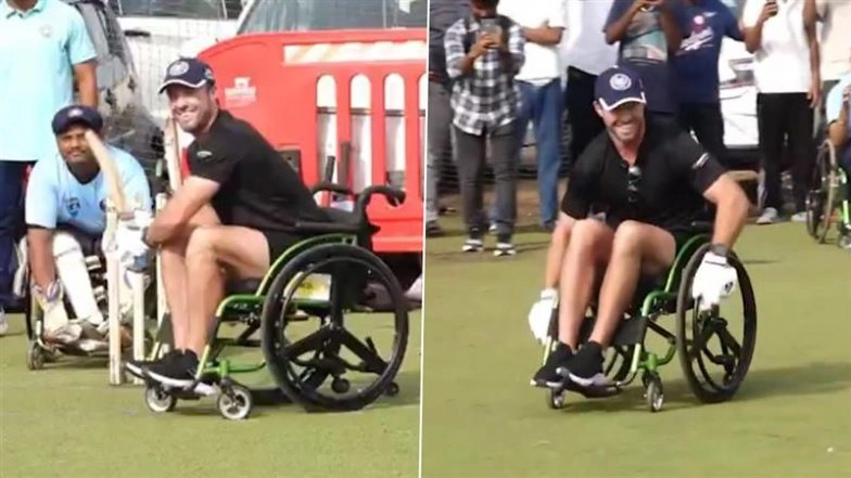 AB de Villiers Plays Cricket With Mumbai’s Wheelchair Team at Islam Gymkhana, Marine Lines (Watch Video)