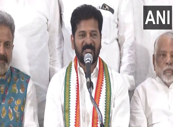 India News | Telangana CM Revanth Reddy Urges Centre to Form Group of Ministers, Expert Committee for National Caste Census