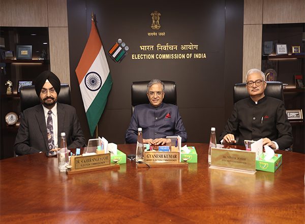 India News | ECI Announces New Measures to Strengthen Electoral Roll Management, Voter Services