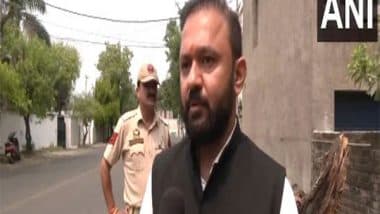 India News | Pakistani Woman Married to CRPF Constable Allowed Back to Jammu from Attari After HC Intervention