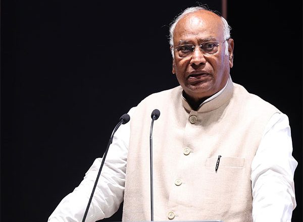 India News | Nation Won't Progress Unless SC-ST, OBC Communities Move Forward: Mallikarjun Kharge