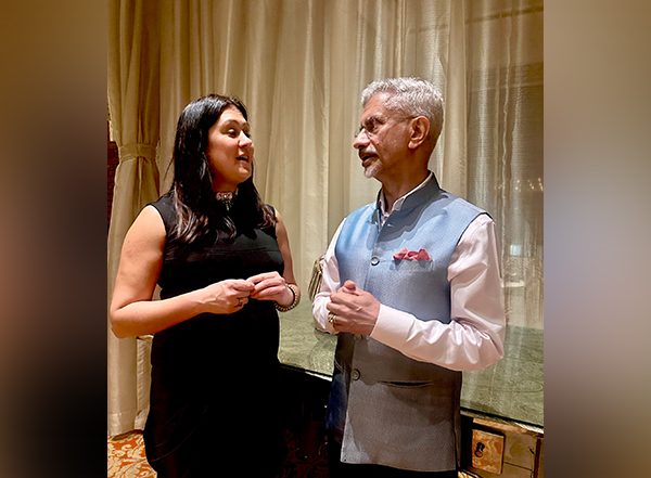 World News | EAM Jaishankar Holds Talks with UK Culture Secretary Nandy on Sidelines of WAVES Summit