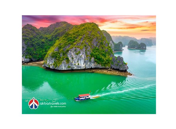 Business News | Vietnam Proposes 10-Year Golden Visa to Boost Long-Term Tourism and Investment