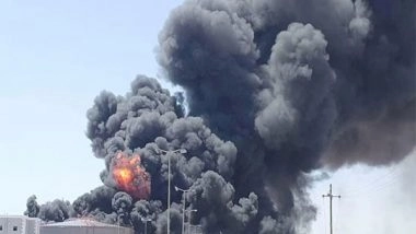 World News | Explosions, Huge Fire Reported from Sudanese City of Port Sudan