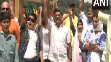 India News | Tourists in Pahalgam Call for Another 'Operation Sindoor' Against Terrorists