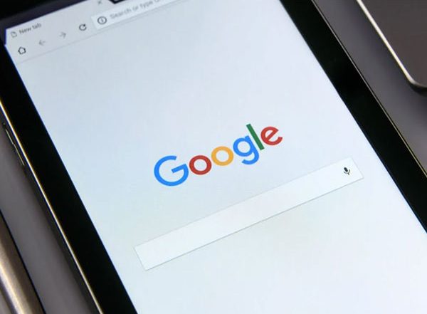 Tech News | Google's IOS App Gets AI-powered Text Simplification Feature