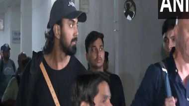 Sports News | DC, PBKS Players, Others Reach New Delhi in 'specially' Arranged Vande Bharat Train After Called off Dharamshala Match