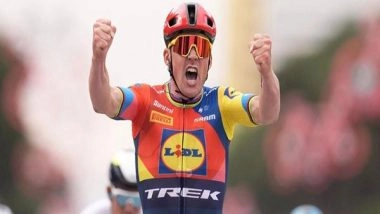 Sports News | Mads Pedersen Powers into Pink with Stage 1 Win at Giro D'Italia, Mikel Landa Crashes Out, Thymen Arensman Ships Time