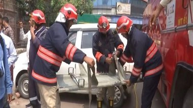 India News | Delhi Fire Service Conducts Mock Drill Near Haj Manzil Area to Test Emergency Response