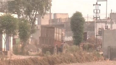 India News | Jalandhar DC Urges Locals to Avoid Forwarding Unverified Social Media Messages