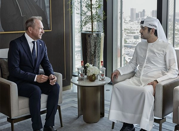 World News | Maktoum Bin Mohammed Meets with Minister of Finance of Luxembourg